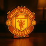 Manchester United лампа, лампа за фенове на Manchester United, LED лампа Manchester United, фенска лампа, подарък за фенове на Manchester United